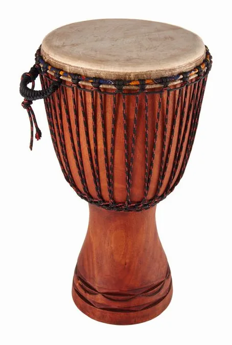 Afroton AD C02 Djembe Pro-Iroko, di fronte su sfondo neutro