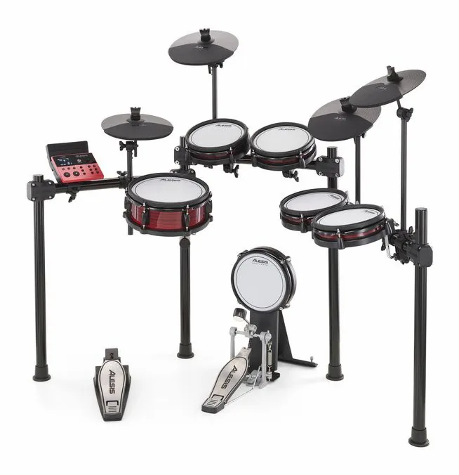 Alesis Nitro Pro XL Drum Kit, di fronte su sfondo neutro