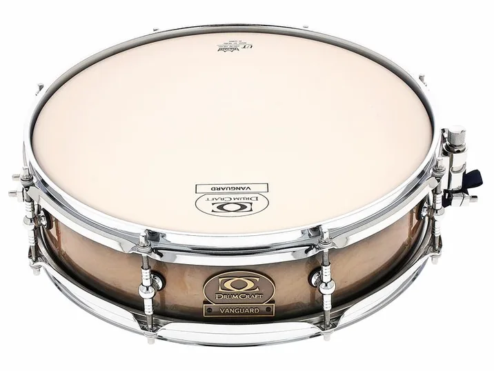 DrumCraft 14"x04" Vanguard Snare Birch, su sfondo neutro