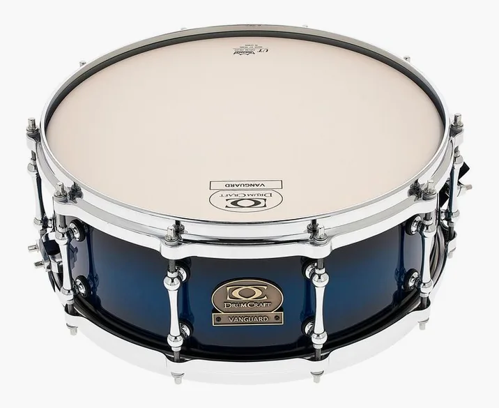 DrumCraft 14"x5,5" Vanguard Snare Maple, di fronte su sfondo neutro