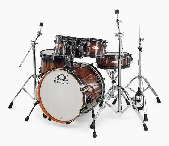 DrumCraft Series 4 Studio Set CMB, di fronte su sfondo neutro