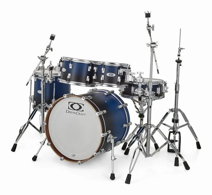 DrumCraft Series 6 Studio Blue Fade, di fronte su sfondo neutro