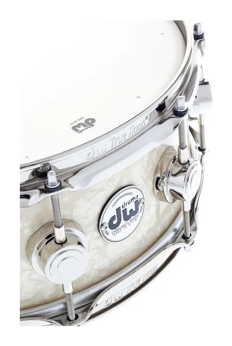 DW 14"x05" Finish Ply Snare Maple, vista di tre quarti, photo 4