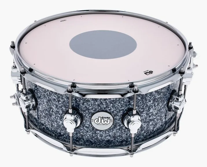 DW 14"x6" Design Snare Blue Gran., dettaglio frontale