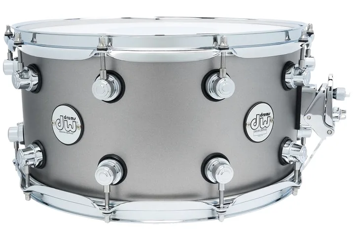 DW 14"x07" Design Titan. Satin SD, su sfondo neutro