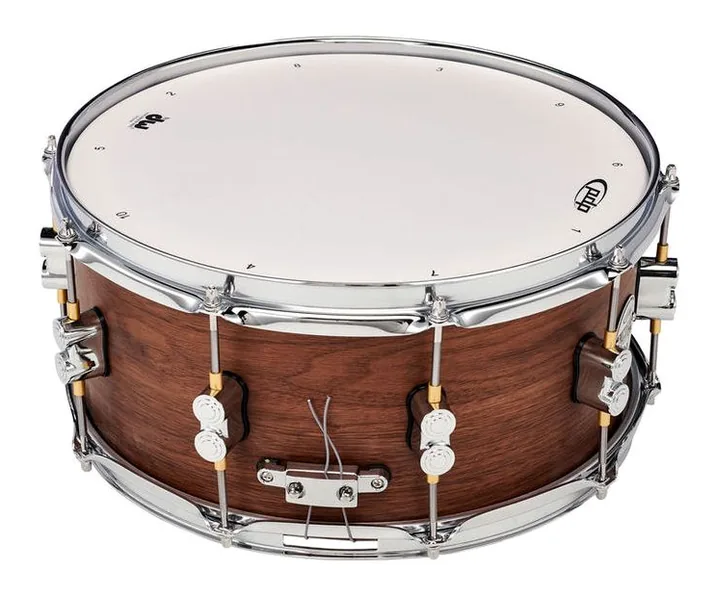 DW PDP 14"x6,5" Walnut Snare, dettaglio ravvicinato, photo 3