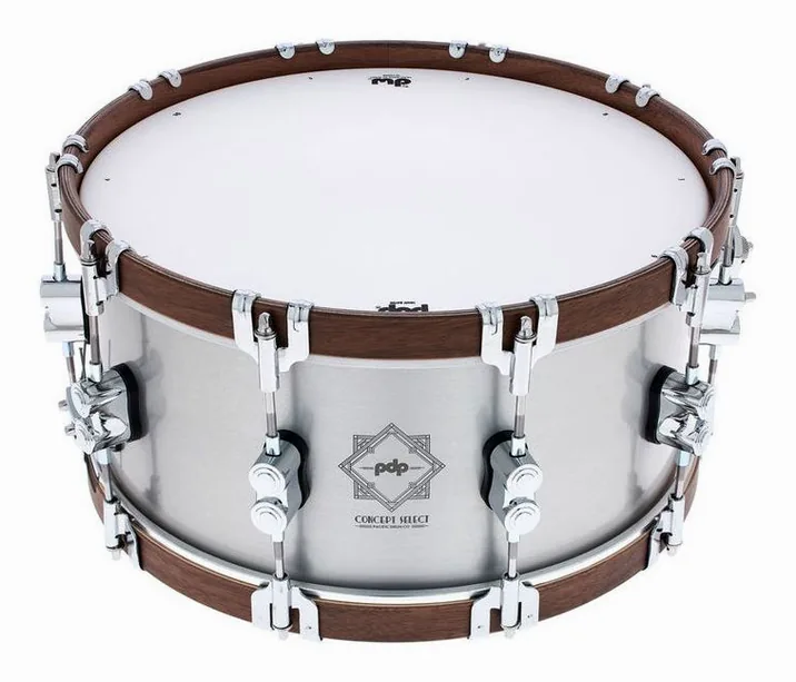 DW PDP 14"x6,5" Concept Alu Snare, su sfondo neutro