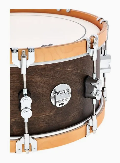DW PDP 14"x6,5" Walnut Stain Sn, dettaglio ravvicinato, photo 4
