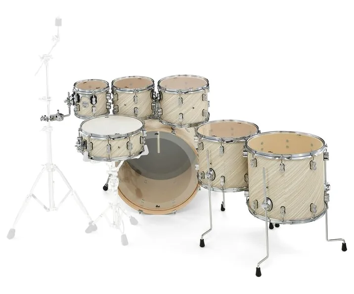 DW PDP CM7 Twisted Ivory, su sfondo neutro, photo 4