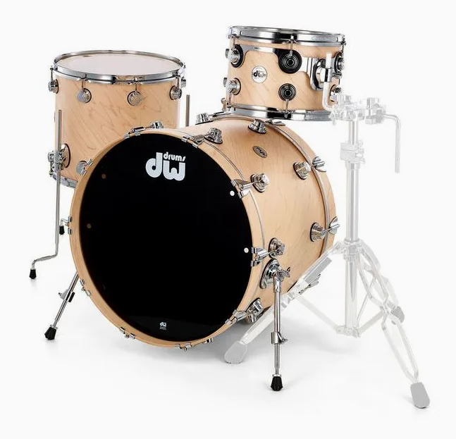 DW Satin Oil 3-piece Set Natural, su sfondo neutro