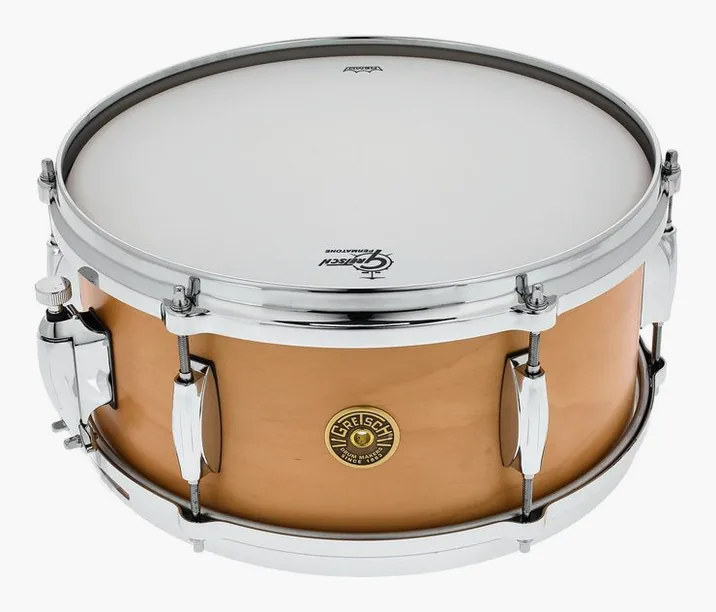 Gretsch Drums 13"x06" USA Custom Snare Drum, di fronte su sfondo neutro