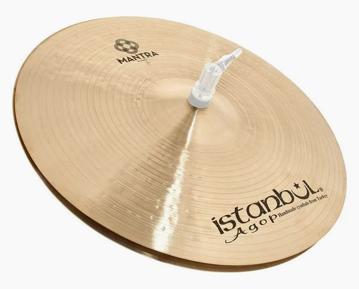 Istanbul Agop 15" Mantra Hi-Hat, su sfondo neutro