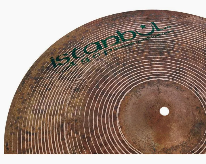 Istanbul Agop 18" Agop Signature Crash, su sfondo neutro, photo 4
