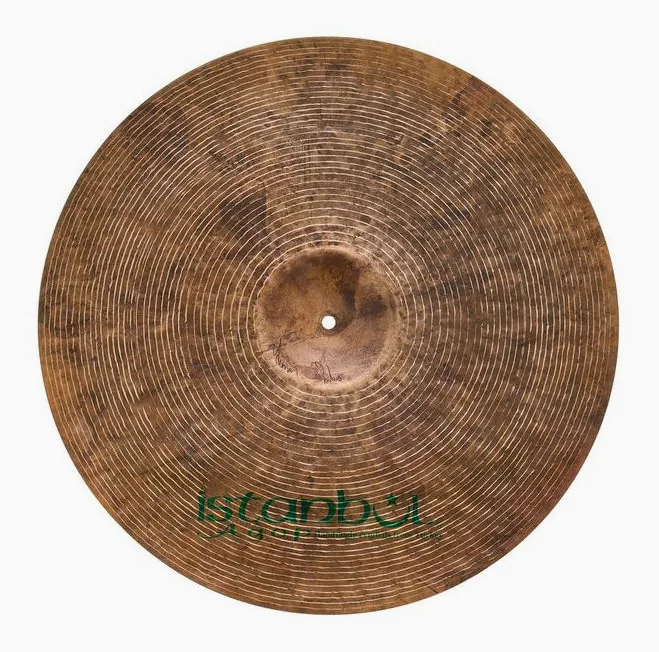 Istanbul Agop 22" Agop Signature Ride, su sfondo neutro, photo 2