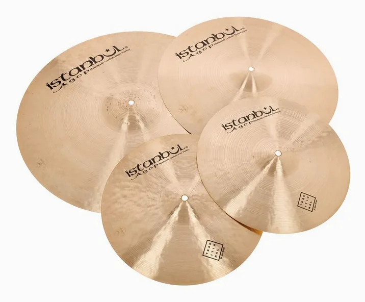 Istanbul Agop Traditional Jazz Set, di fronte su sfondo neutro