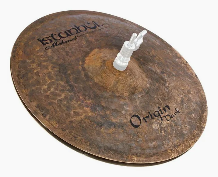 Istanbul Mehmet 14" Hi-Hat Origin Dark Series, su sfondo neutro