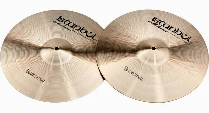 Istanbul Mehmet 14" Light Hi-Hat Traditional, di fronte su sfondo neutro