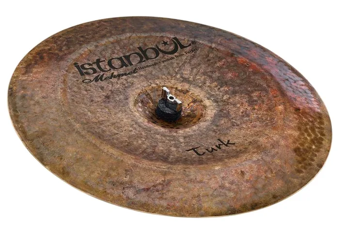 Istanbul Mehmet 18" China Turk Series, su sfondo neutro