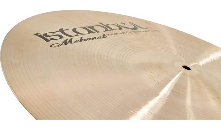 Istanbul Mehmet 20" Medium Ride Traditional, su sfondo neutro, photo 4