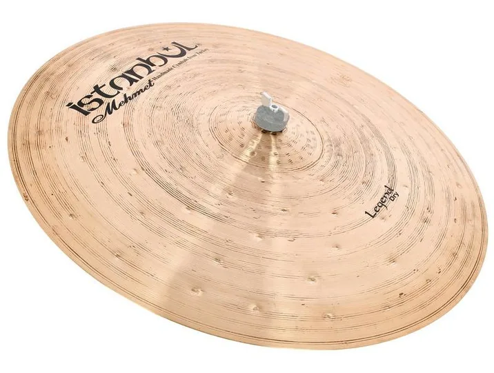 Istanbul Mehmet 22" Legend Dry Ride, di fronte su sfondo neutro