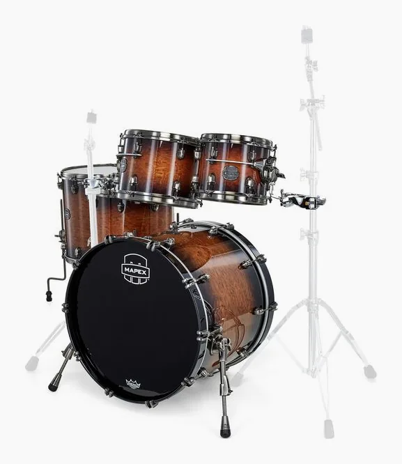Mapex Saturn Evolution Maple-MZ, su sfondo neutro