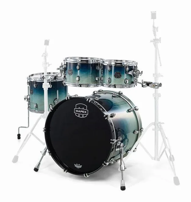Mapex Saturn Jazz Set -RJ, su sfondo neutro