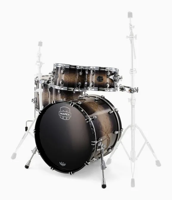Mapex Saturn VI Stage+ Black Ink, di fronte su sfondo neutro