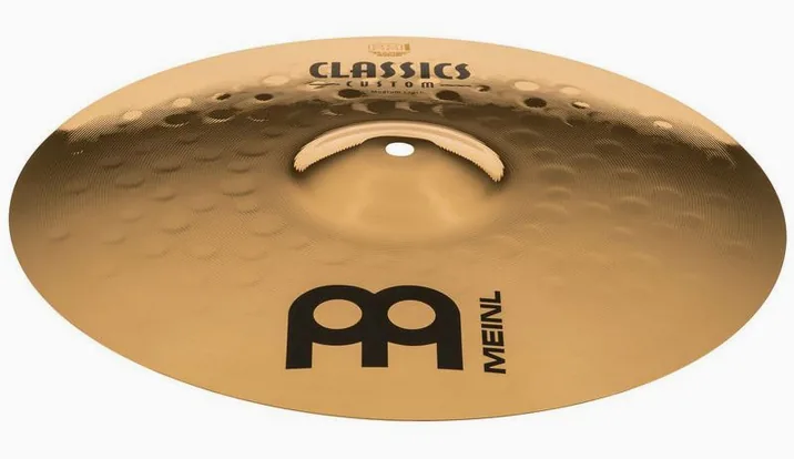 Meinl 14" Classics Custom Med. Crash, su sfondo neutro
