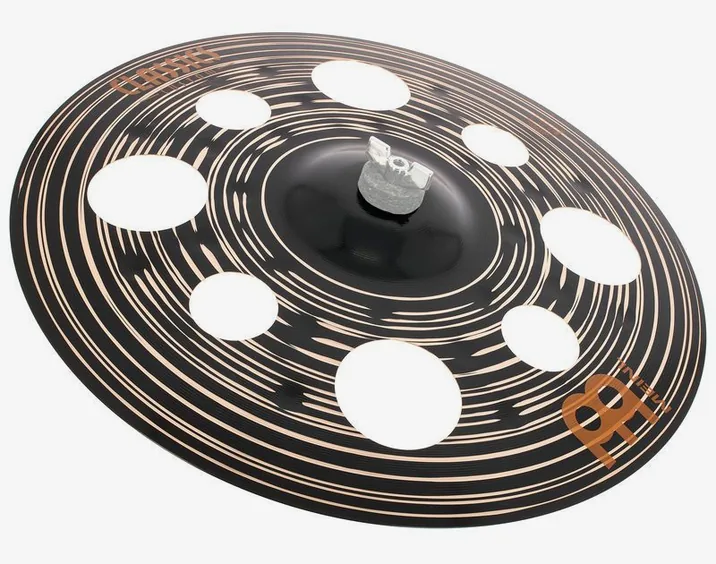 Meinl 16" Class. Cust. Dark Tr. Cr., su sfondo neutro