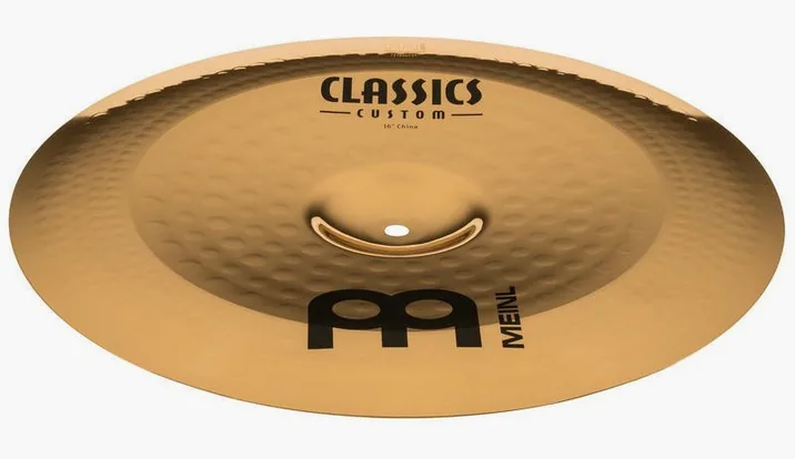 Meinl 16" Classics Custom China, su sfondo neutro
