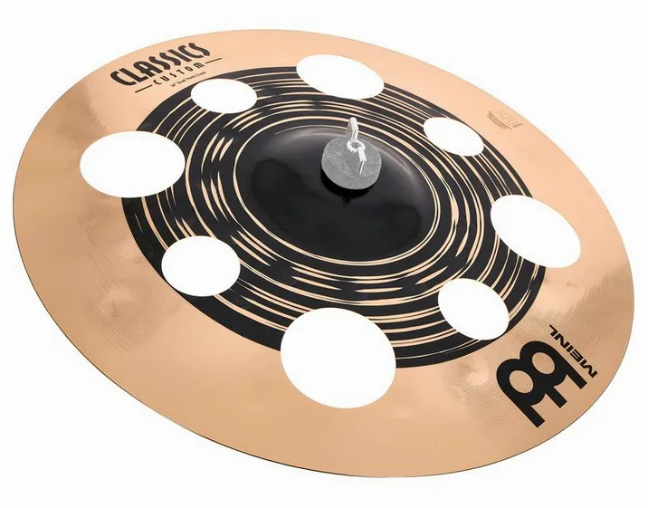 Meinl 16" Classics C. Dual Trash Cr., su sfondo neutro