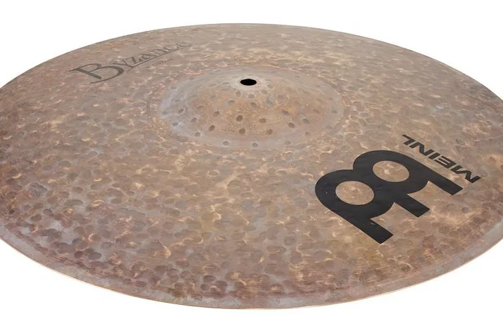 Meinl 18" Byzance Dark Crash, vista di tre quarti, photo 3