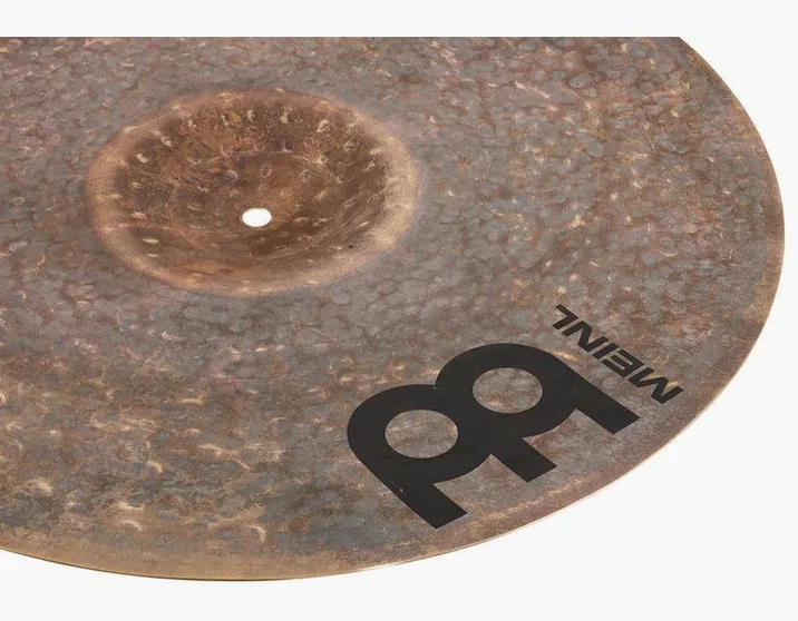 Meinl 18" Byzance Dark Crash, su sfondo neutro, photo 4