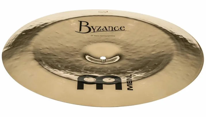 Meinl 18" Byzance Heavy H. China, su sfondo neutro