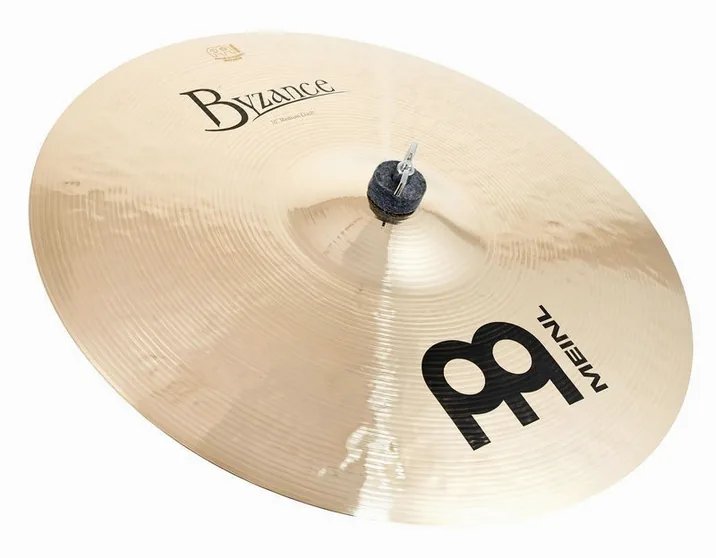 Meinl 18"Byzance Medium Crash Brill., di fronte su sfondo neutro