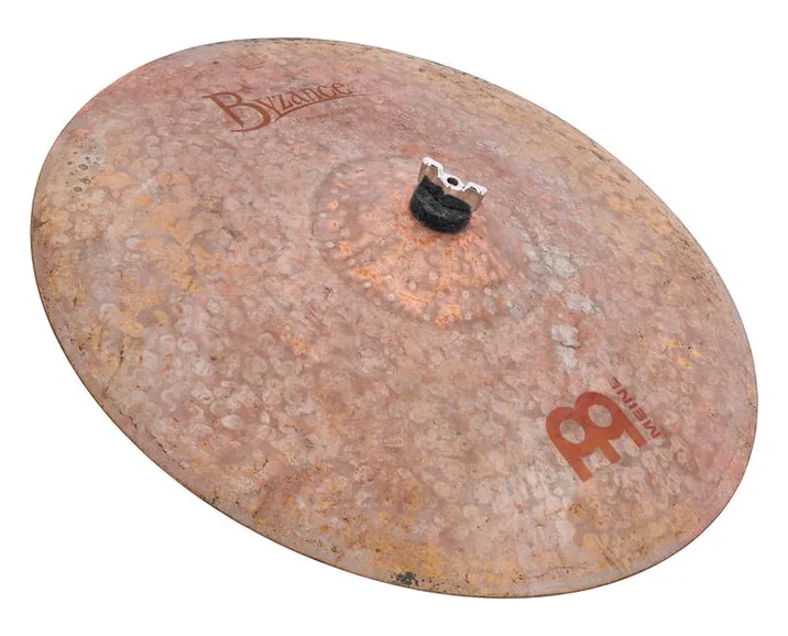 Meinl 18" Byzance Vintage Pure Crash, di fronte su sfondo neutro