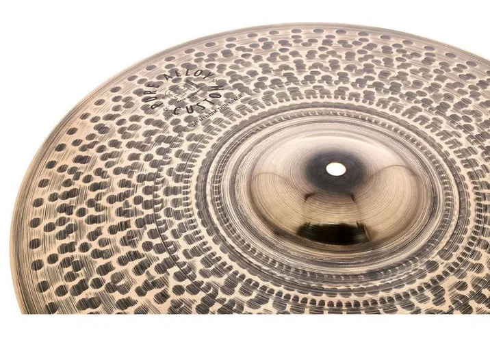 Meinl 18" Pure Alloy Custom Crash, su sfondo neutro, photo 4