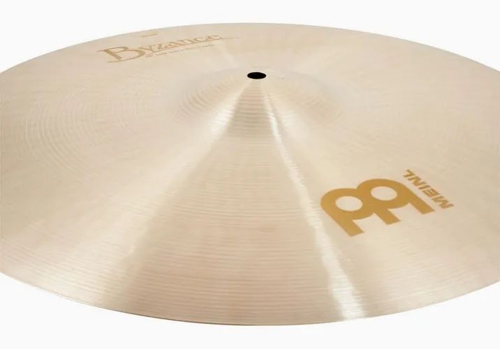 Meinl 18"Byzance J. Extra Thin Crash, su sfondo neutro, photo 3