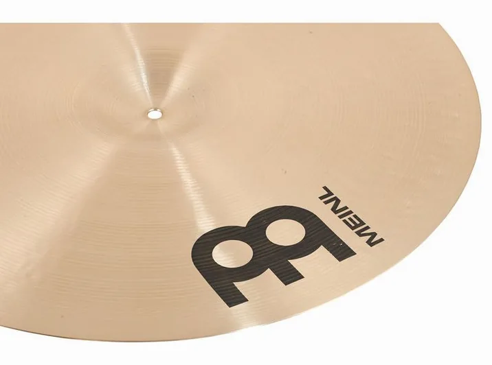 Meinl 22" Byzance Medium Ride, su sfondo neutro, photo 3