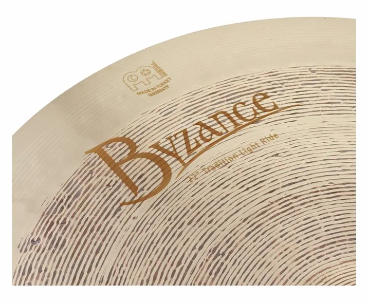 Meinl 22" Byzance Tradit. Light Ride, vista di tre quarti, photo 4
