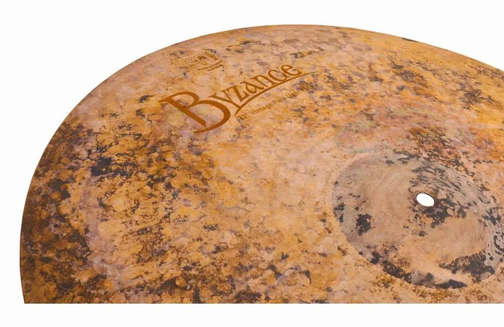 Meinl 22" Byzance Vintage Pure Light, su sfondo neutro, photo 4