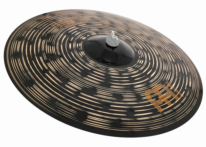 Meinl 22" Classics Cus. Dark Cr.-Ri., di fronte su sfondo neutro