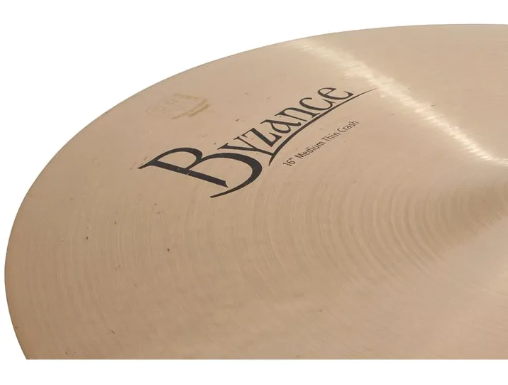 Meinl 16" Byzance Medium Thin Crash, vista frontale, photo 4