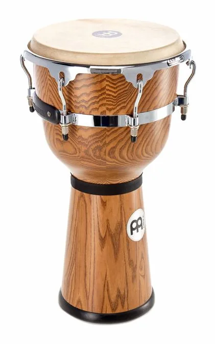 Meinl DJW3ZFA-M Wood Djembe, di fronte su sfondo neutro
