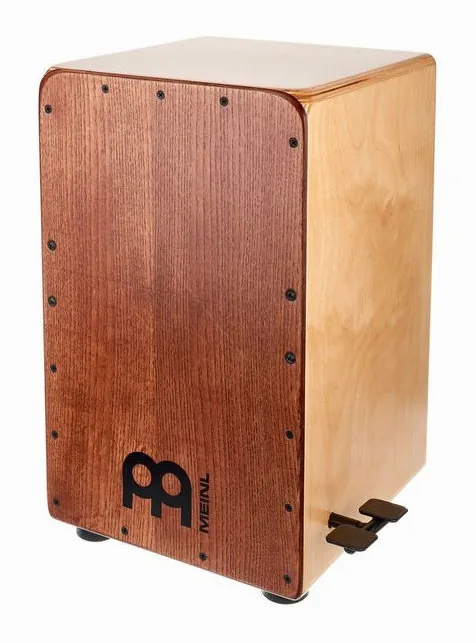 Meinl Snarecraft Prof. Cajon Ash, di fronte su sfondo neutro