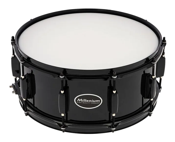 Millenium SD-148A Black Beast Snare, vista frontale