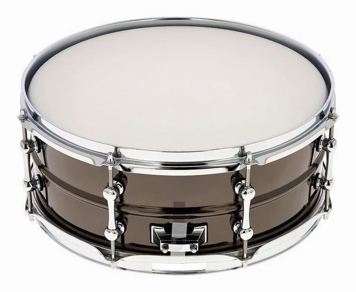 Millenium 14"x5,5" Black Steel Snare, dettaglio ravvicinato, photo 2