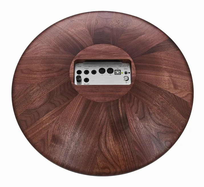 Neotone Mutant Digital Handpan Walnut, vista di tre quarti, photo 3
