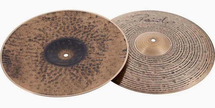 Paiste 14" Signature Dark Energy MK1, su sfondo neutro, photo 3