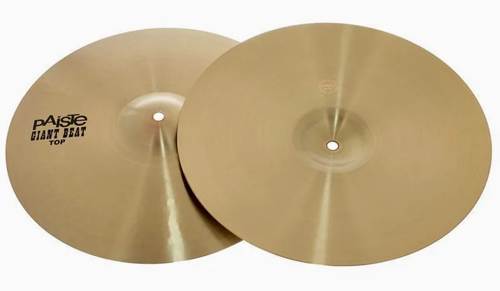 Paiste 15" Giant Beat Hi-Hat, su sfondo neutro, photo 3